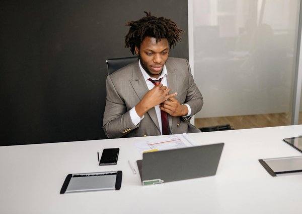 Unlocking supply chain excellence: the ultimate guide for uk retailers to maximize efficiency and performance